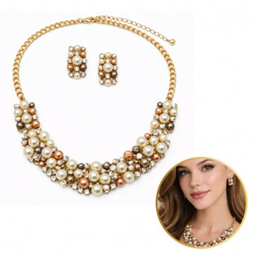 Елегантен комплект бижута с перли и кристали – Колие + Обеци