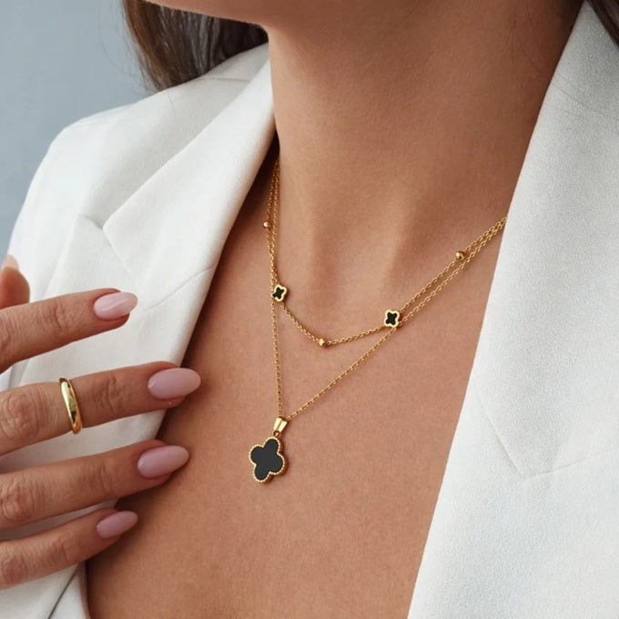 Комплект колие + обеци с черни детелини, стомана с 14-карата златно покритие