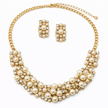 Елегантен комплект бижута с перли и кристали – Колие + Обеци